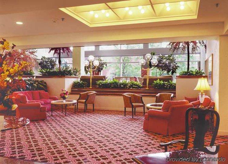 Umass Lowell Inn And Conference Center Interior foto